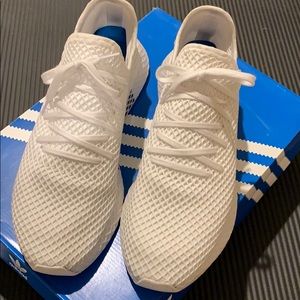 Adidas Deerupt Runner sneakers